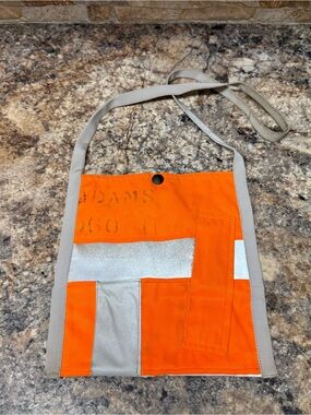 Kapital Kountry 1 Of 1! Reconstructed 3M high-visibility vest bag Orange